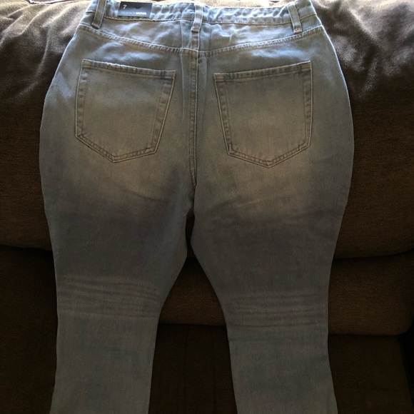 Women Jeans - Picture 3 of 3